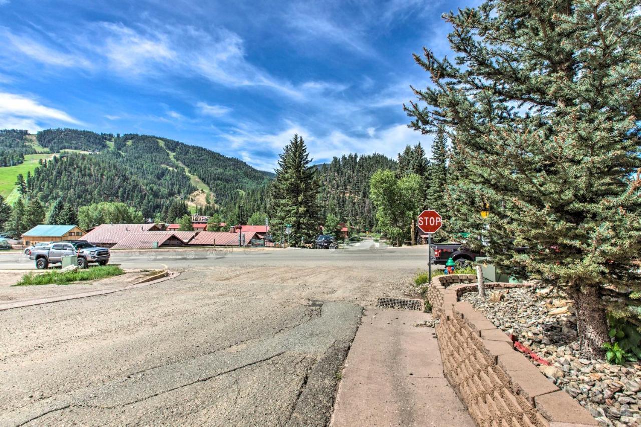 Main St Red River Ski Condo With Mountain View! Exterior foto