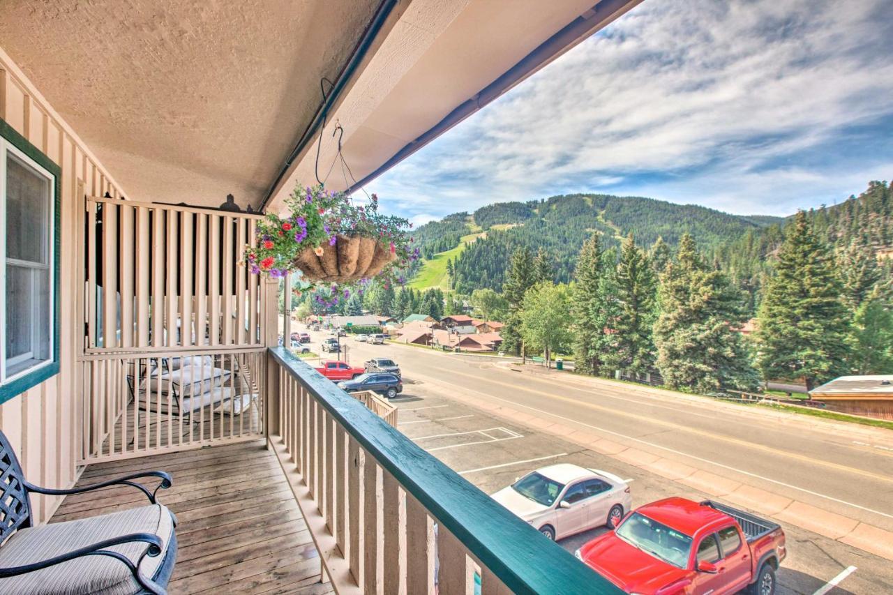 Main St Red River Ski Condo With Mountain View! Exterior foto